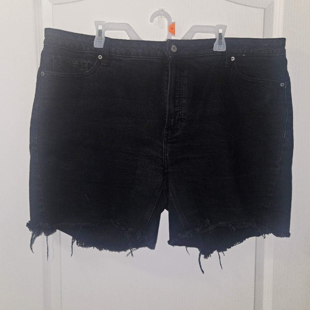Old Navy O.G. Straight Secret Smooth Pockets Back Distressed Denim Shorts